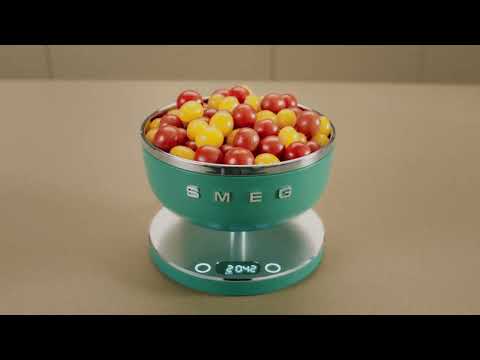 Video officielle Smeg France Officiel - Découvrez la balance de cuisine numérique - SMEG