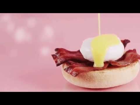 Video officielle Smeg France Officiel - Vidéo PEM Toaster 2 tranches TSF01 émotionnel