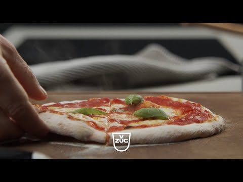 Video officielle V-ZUG  - Four & four à vapeur V-ZUG: cuisson de la pizza  de la quiche et des tartes avec PizzaPlus