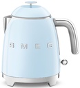 Bouilloire Smeg KLF05PBEU bleue, 0,8 L, 1400 W, base pivotante 360°, arrêt automatique, design années 50